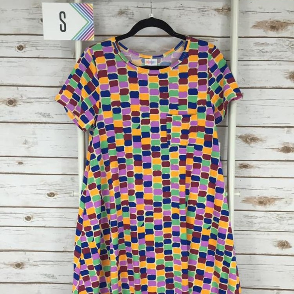 NEW LuLaRoe Carly Dress